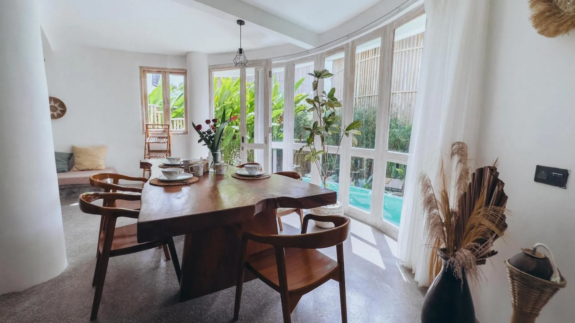 Hillstone U Villa Uluwatu